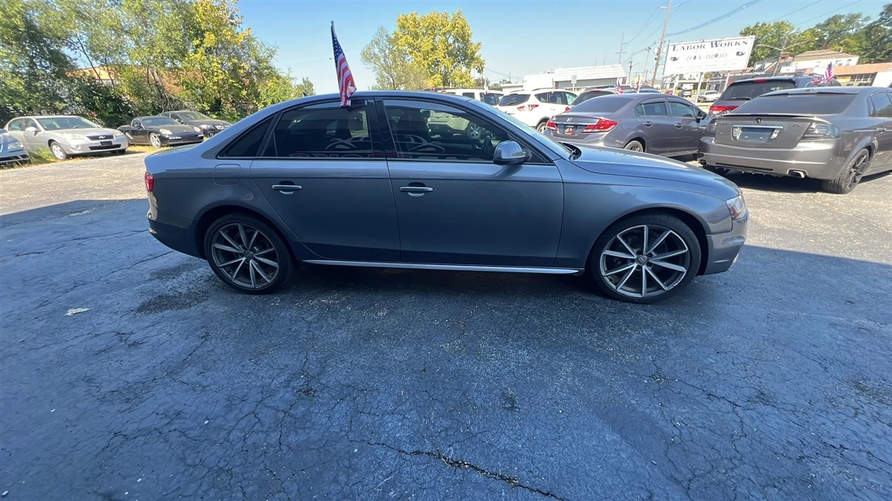 2016 Audi A4 2.0T Premium photo 17