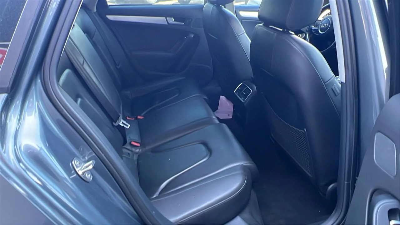 2016 Audi A4 2.0T Premium photo 23