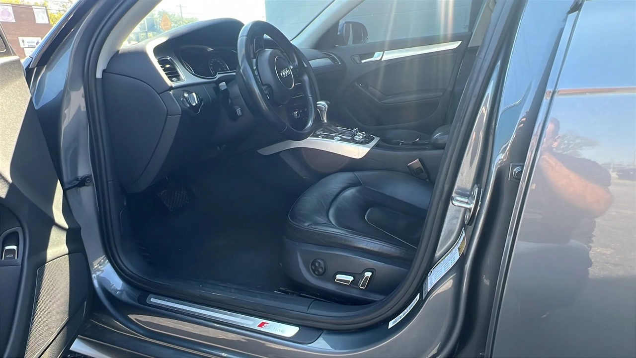 2016 Audi A4 2.0T Premium photo 32