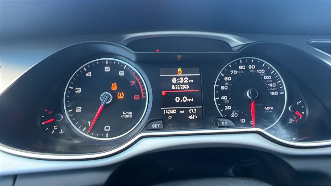 2016 Audi A4 2.0T Premium photo 36