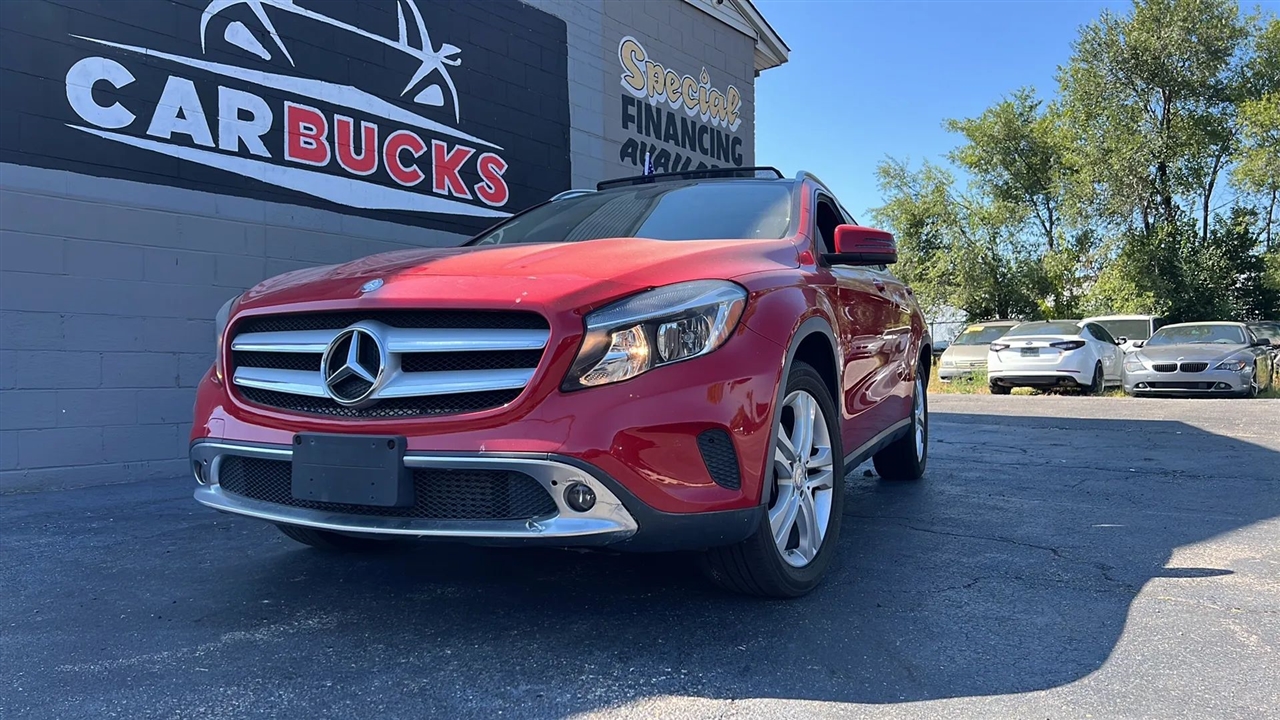 2015 Mercedes Benz GLA 250 4MATIC photo 3