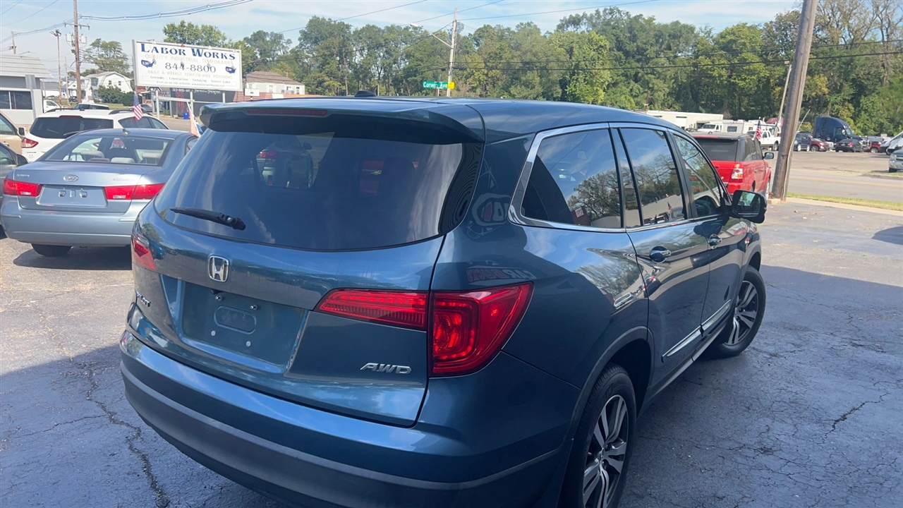 2016 Honda Pilot EX-L photo 5