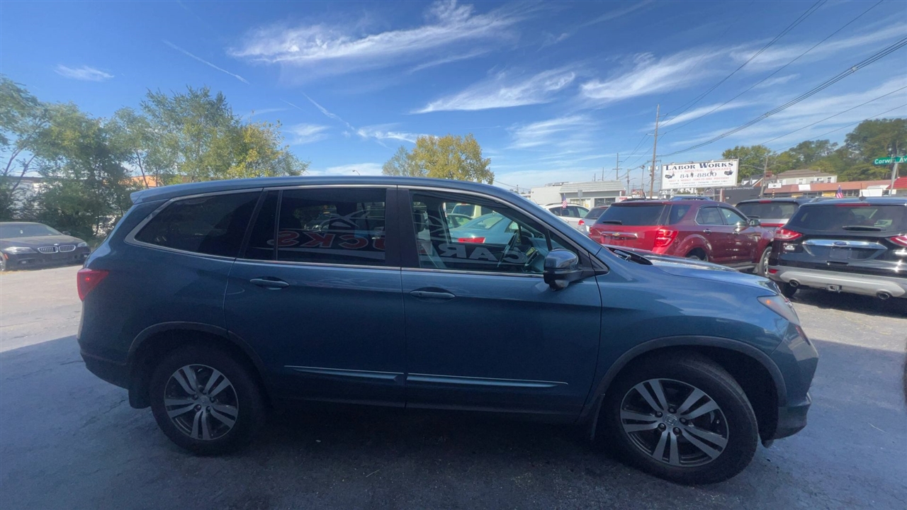 2016 Honda Pilot EX-L photo 6