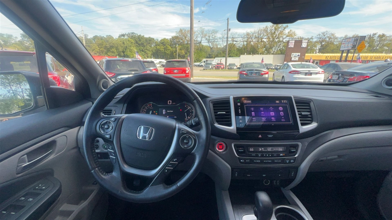 2016 Honda Pilot EX-L photo 9