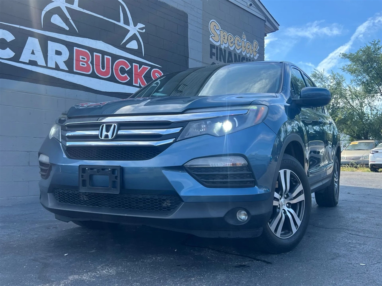 2016 Honda Pilot EX-L photo 17