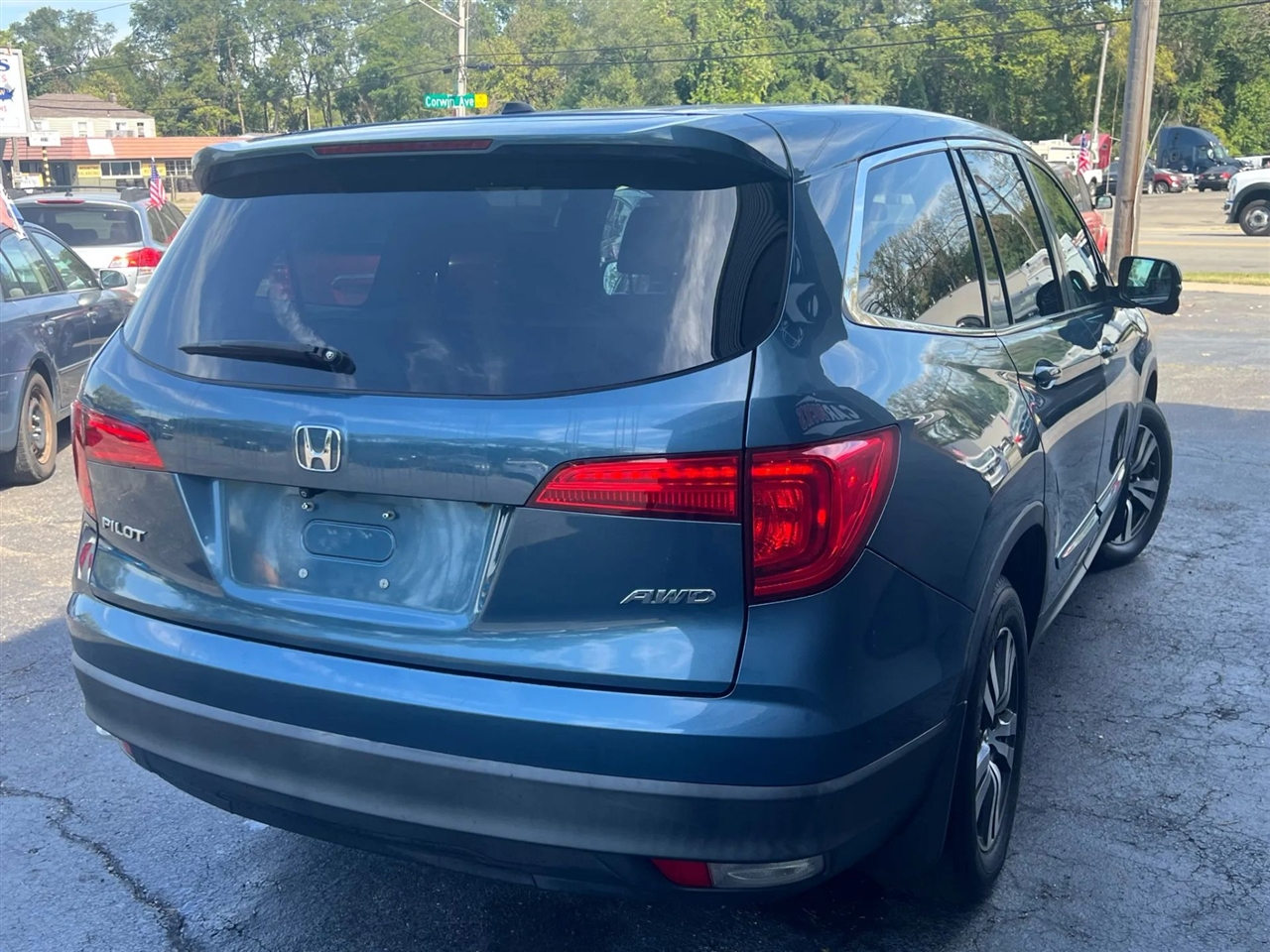 2016 Honda Pilot EX-L photo 25