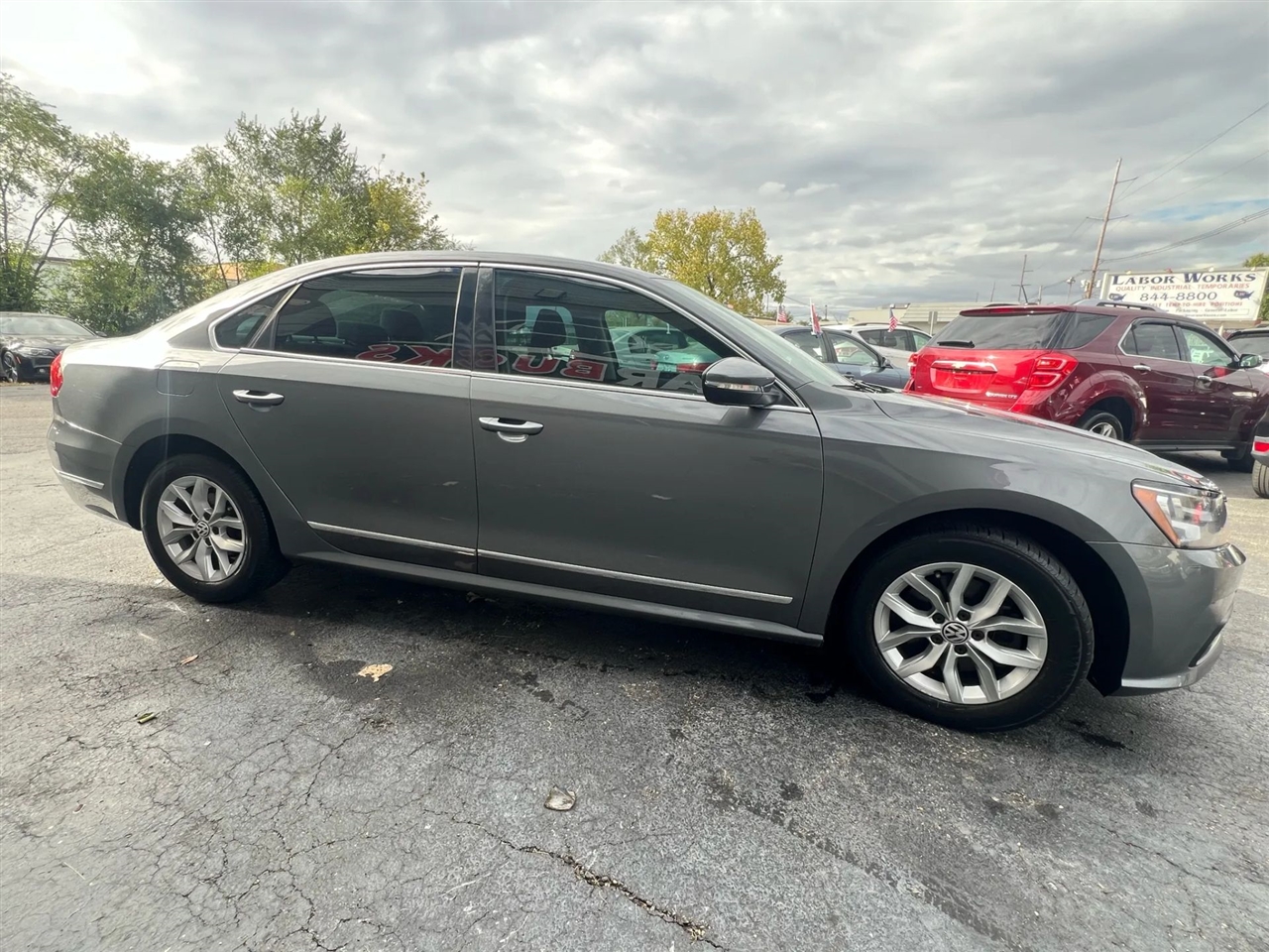 2016 Volkswagen Passat S photo 15