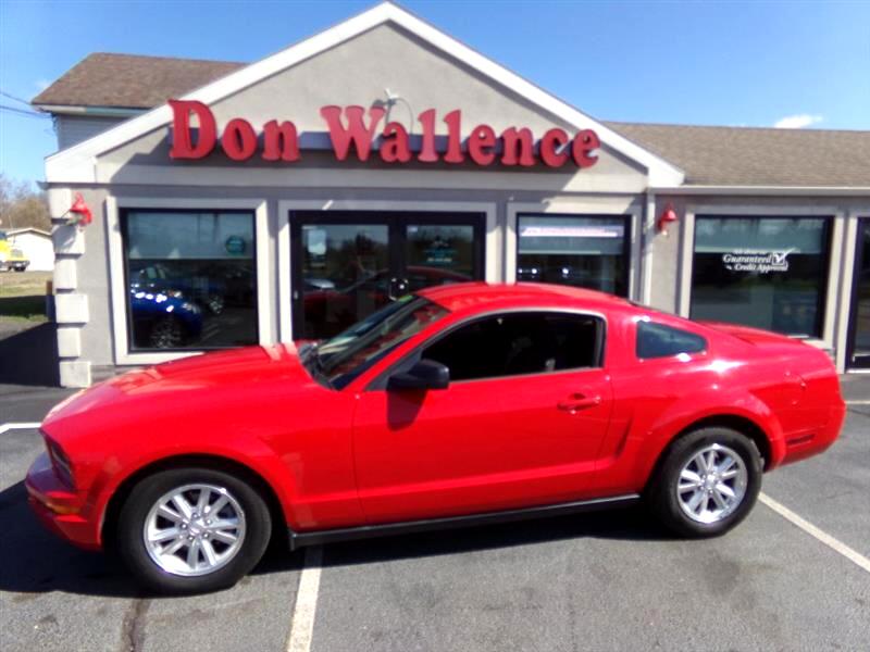 2007 Ford Mustang V6 DELUXE