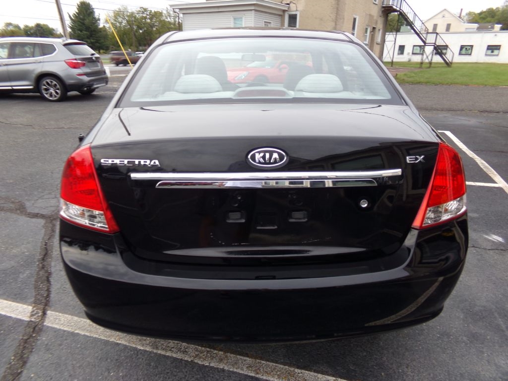 2009 Kia Spectra EX photo 14