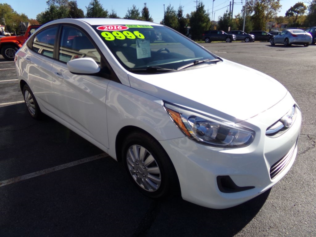 Hyundai Accent  2016
