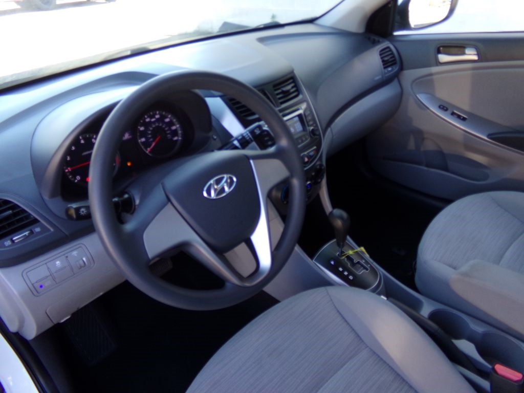 Hyundai Accent  2016