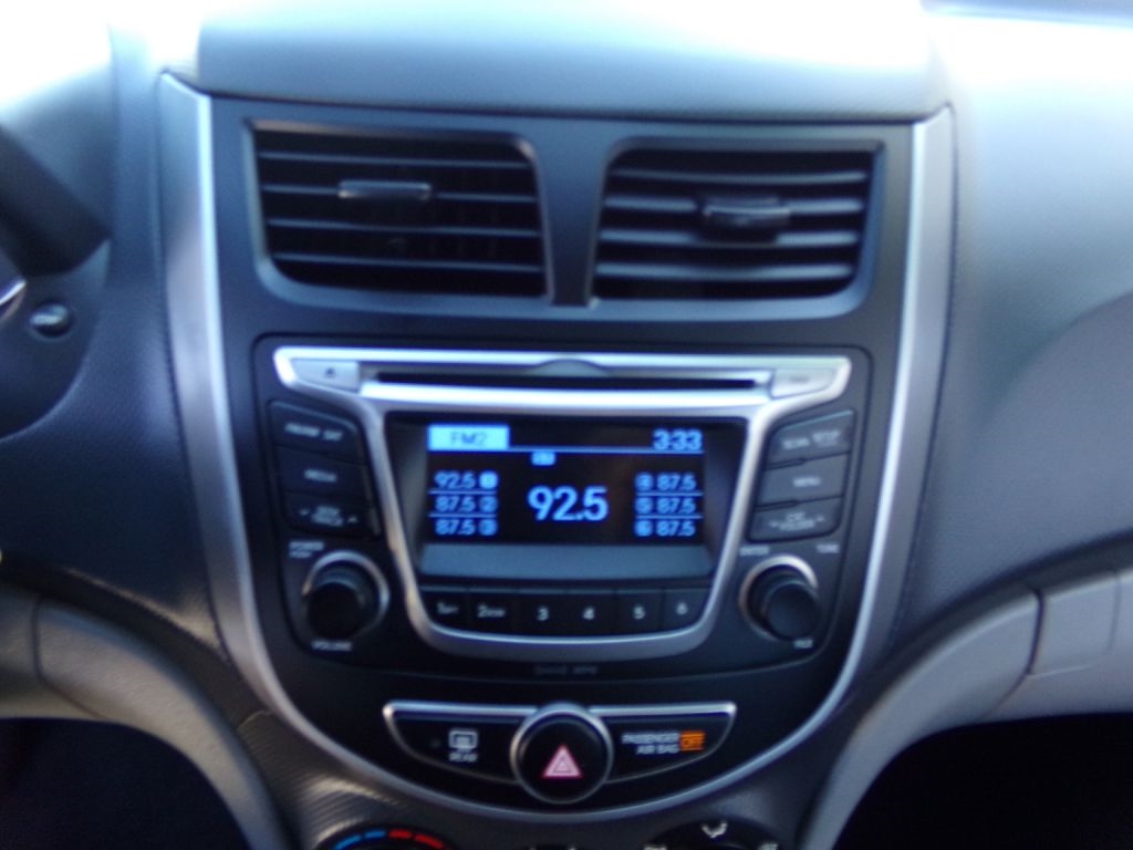 Hyundai Accent  2016