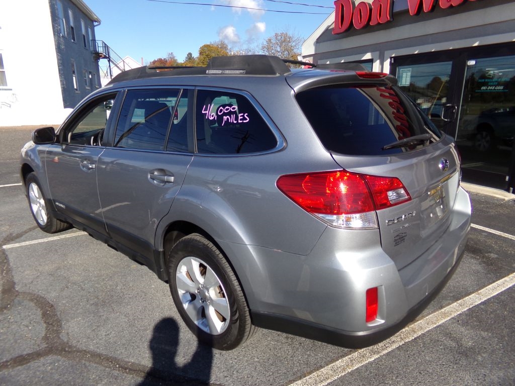 Subaru Outback  2010