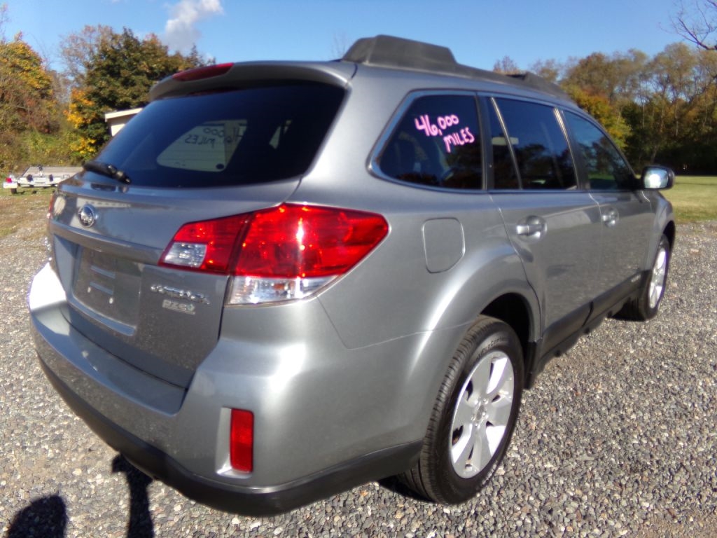 Subaru Outback  2010