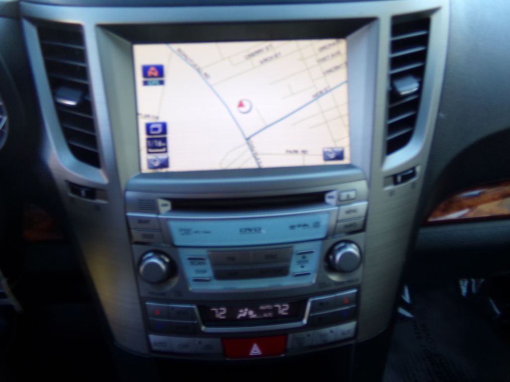 Subaru Outback  2010