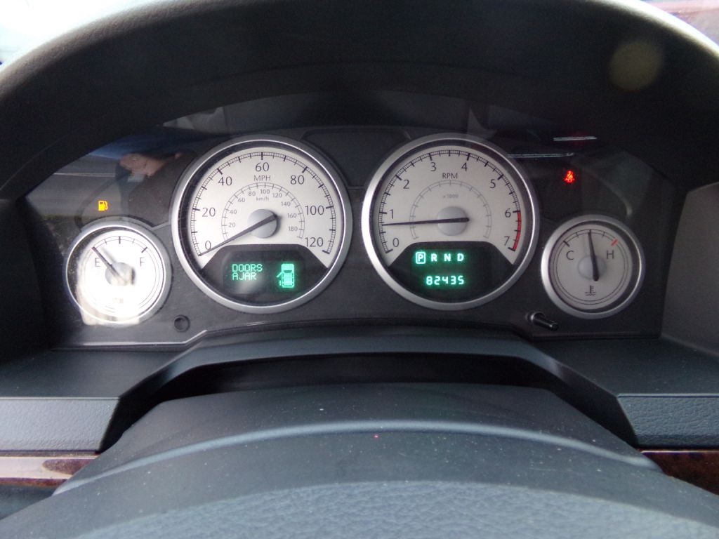 Chrysler Town & Country  2010