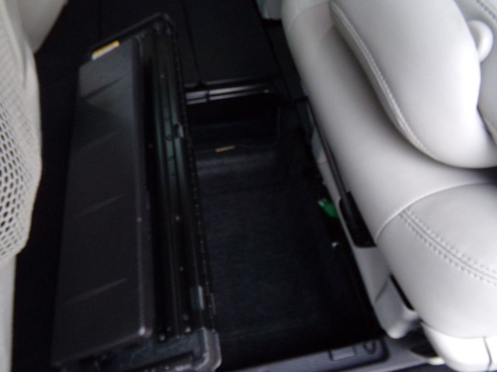 Chrysler Town & Country  2010