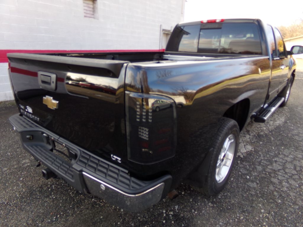 2007 Chevrolet Silverado 1500 LTZ photo 4