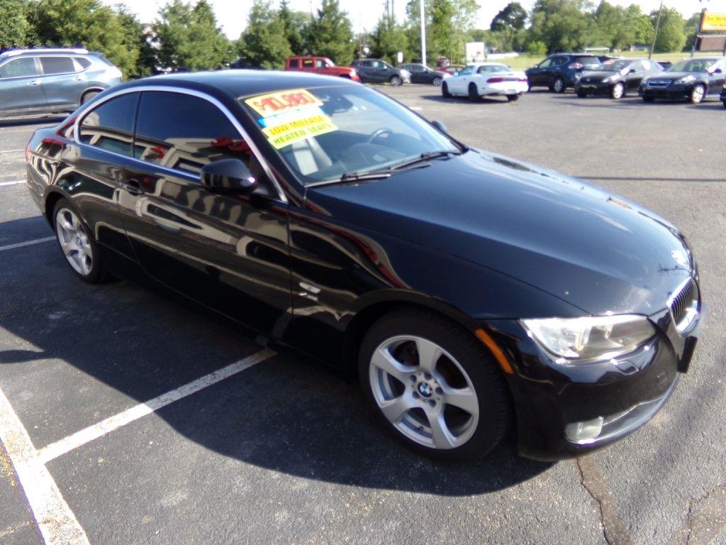 BMW 3-Series  2010