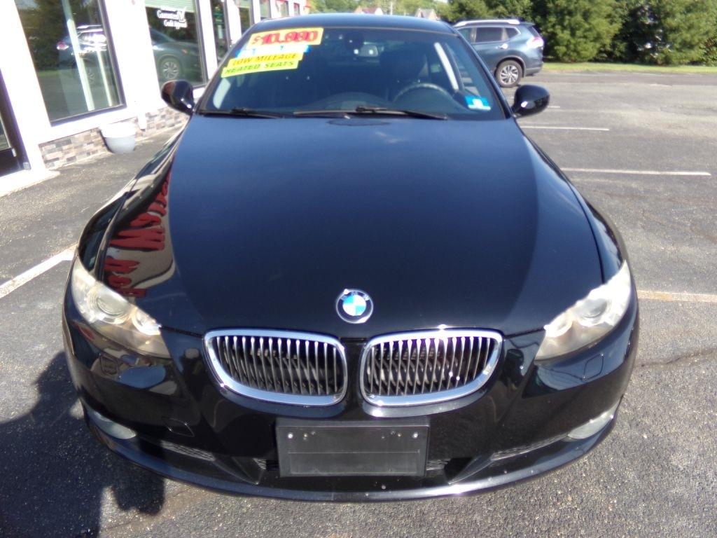 BMW 3-Series  2010