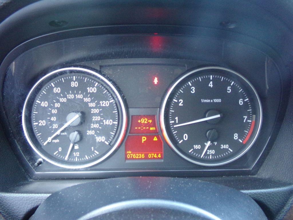 BMW 3-Series  2010