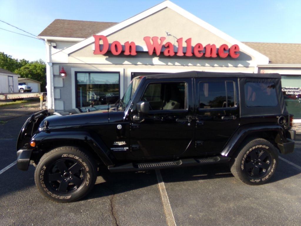 Jeep Wrangler  2011