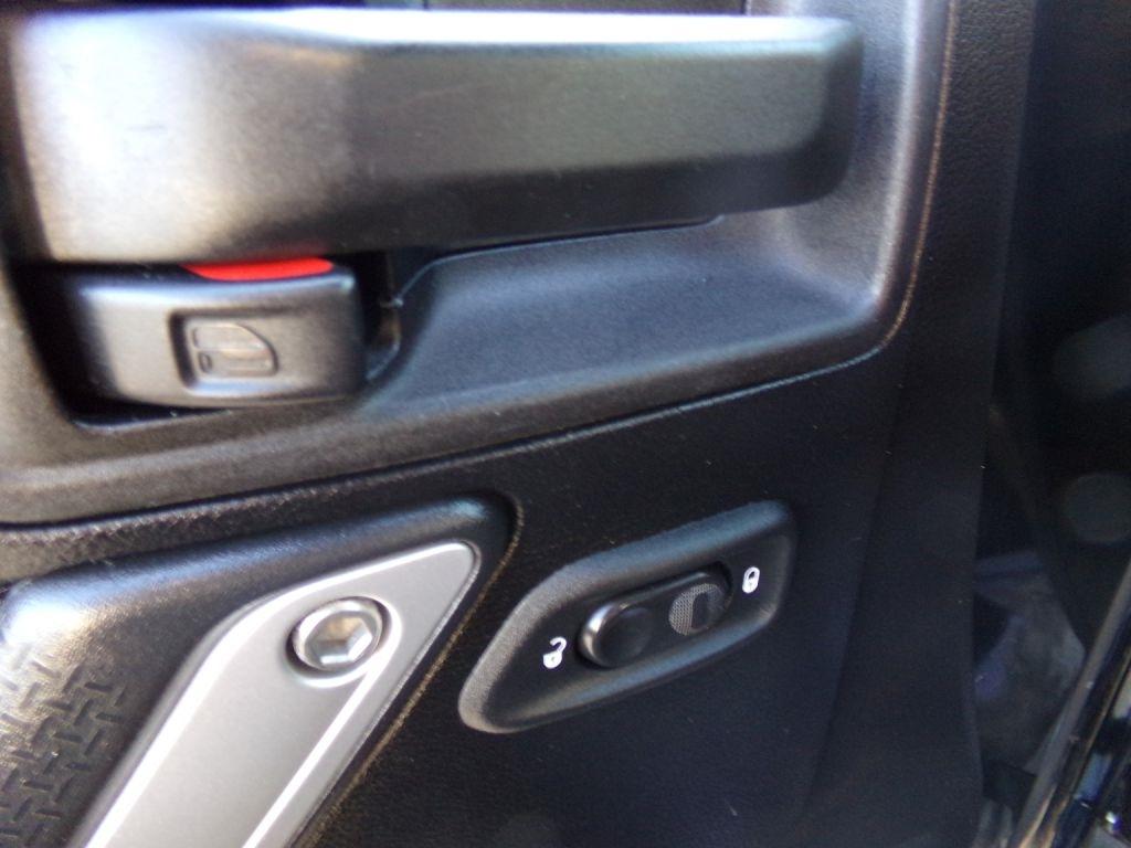 Jeep Wrangler  2011