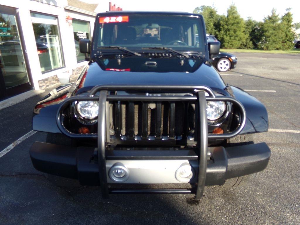 Jeep Wrangler  2011