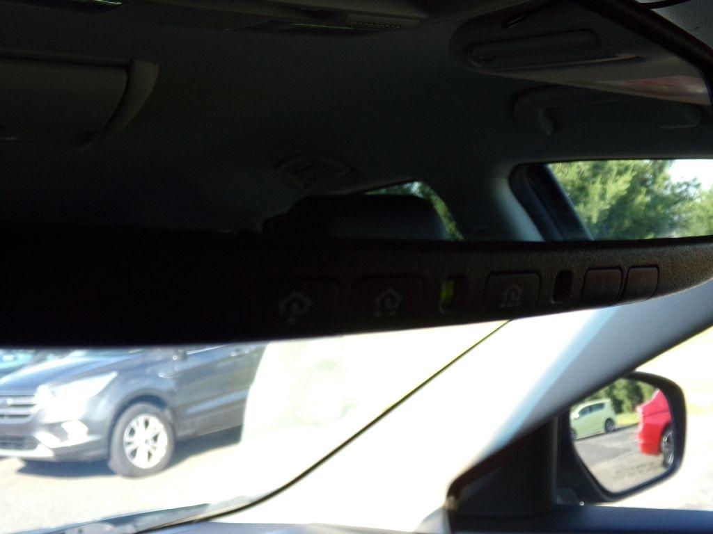 Mazda CX-9  2010