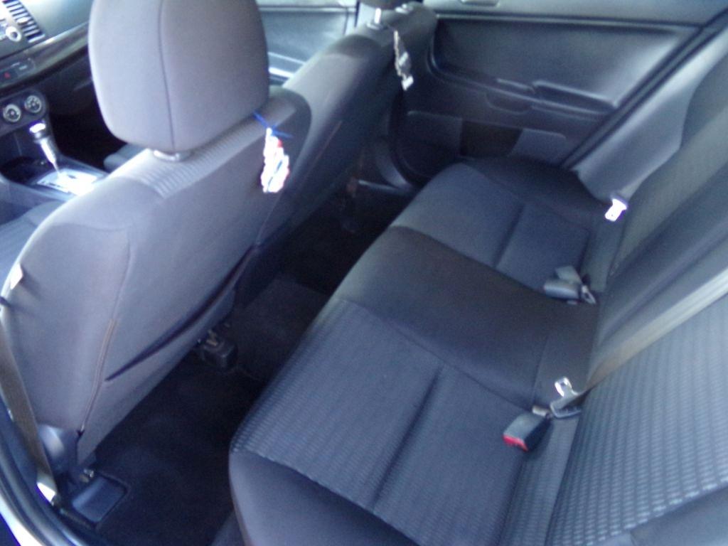 Mitsubishi Lancer  2013
