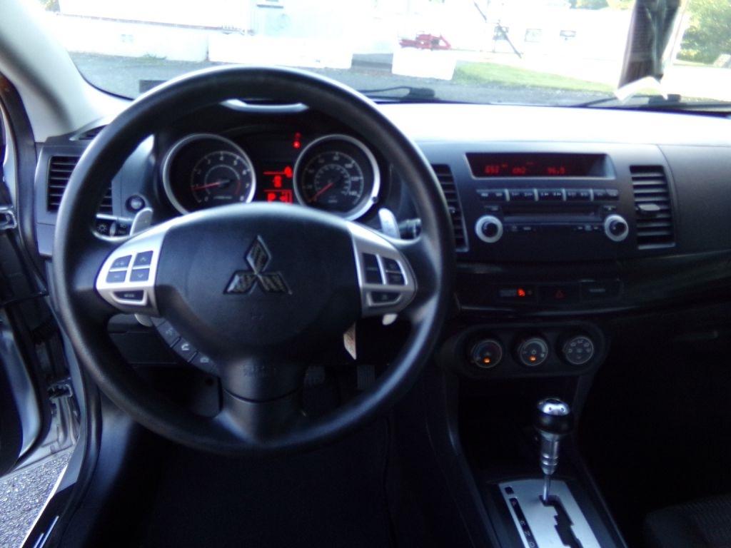 Mitsubishi Lancer  2013