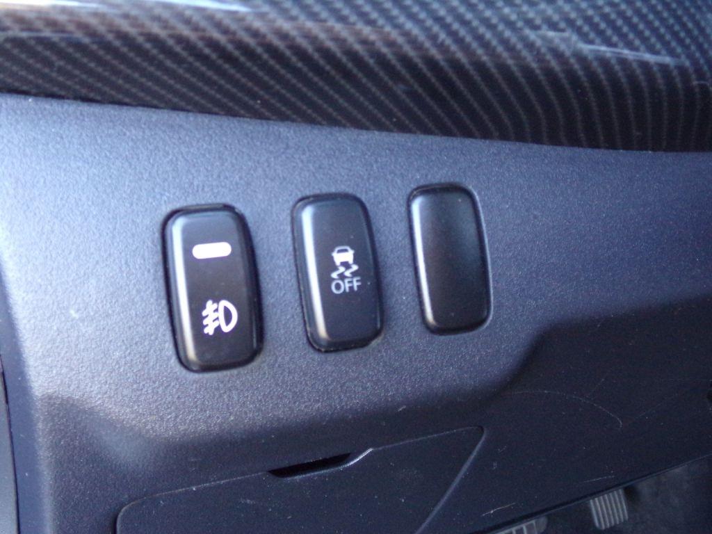 Mitsubishi Lancer  2013