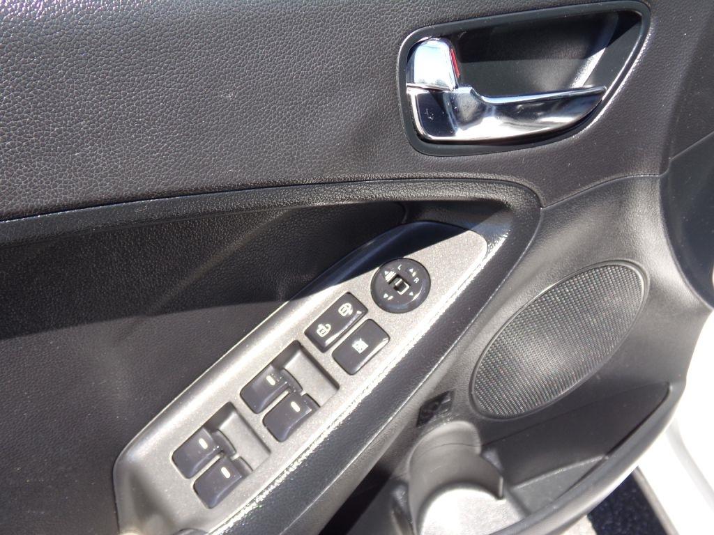 Kia Forte  2015