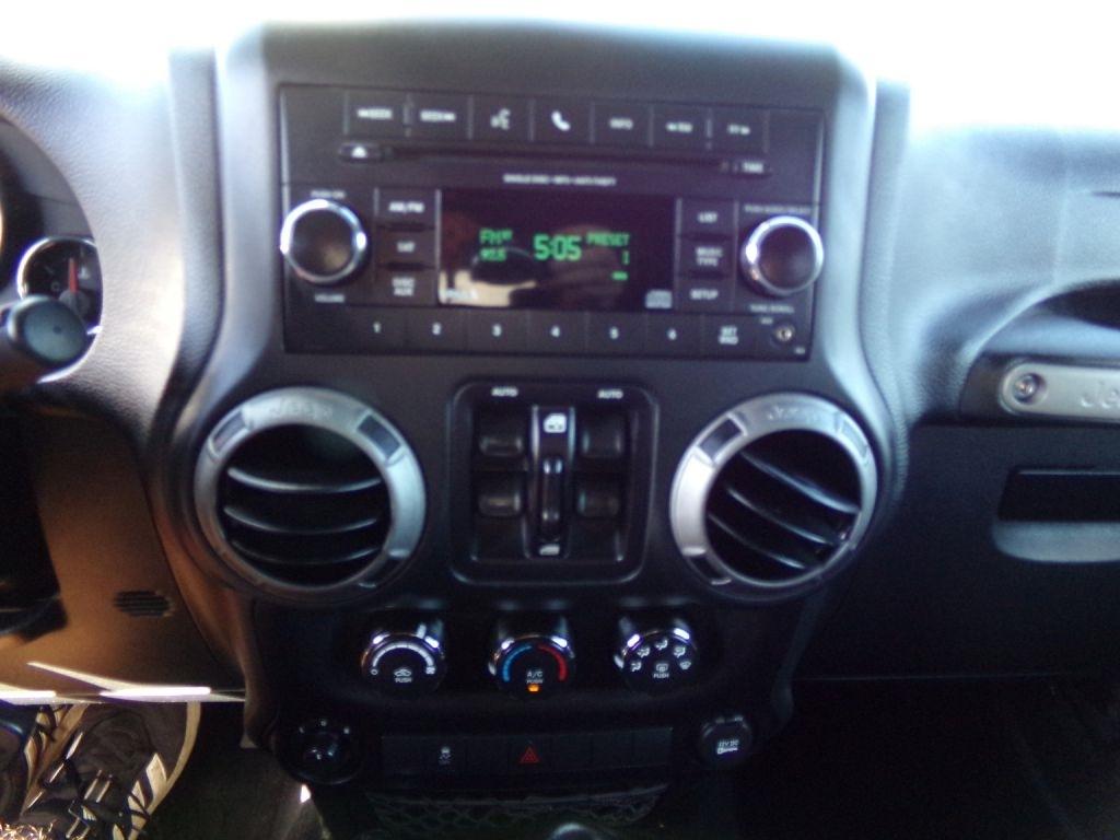Jeep Wrangler  2016