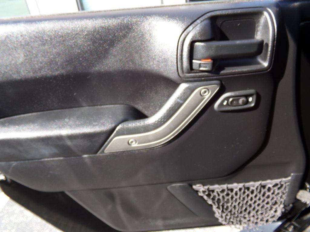 Jeep Wrangler  2016