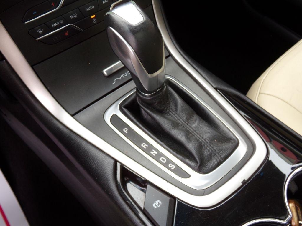 Ford Edge  2015