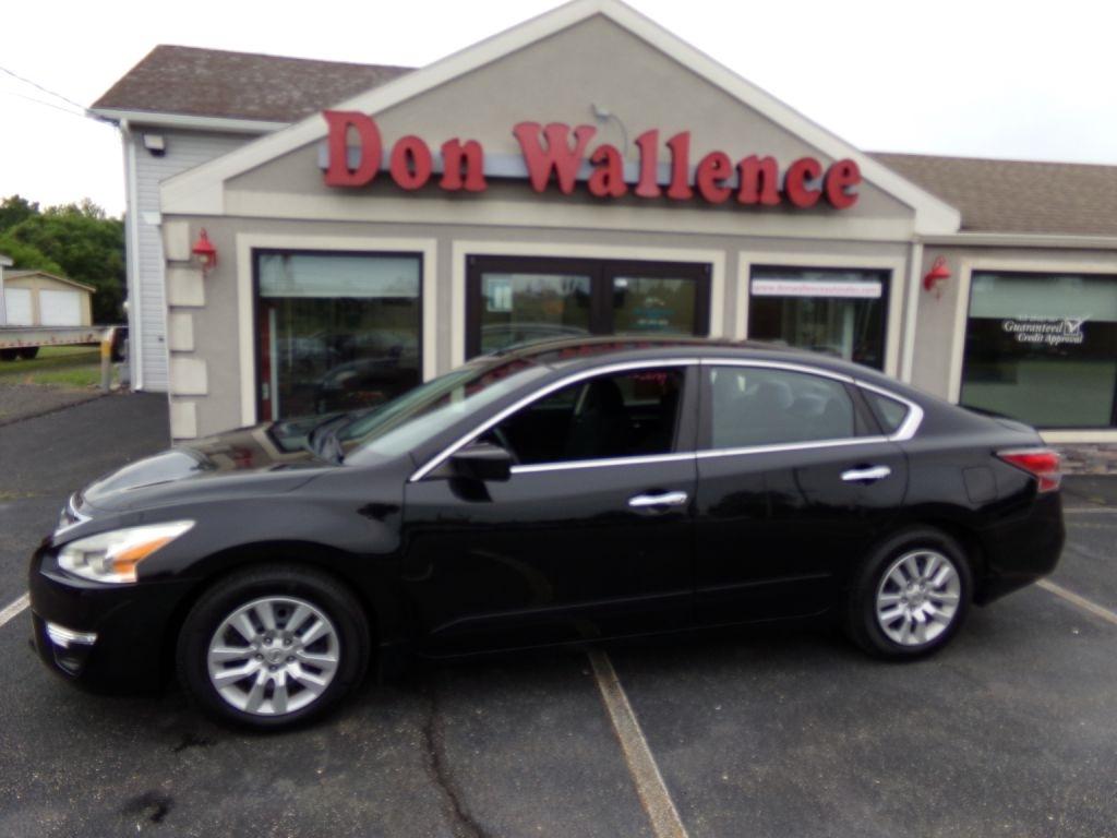 Nissan Altima  2015