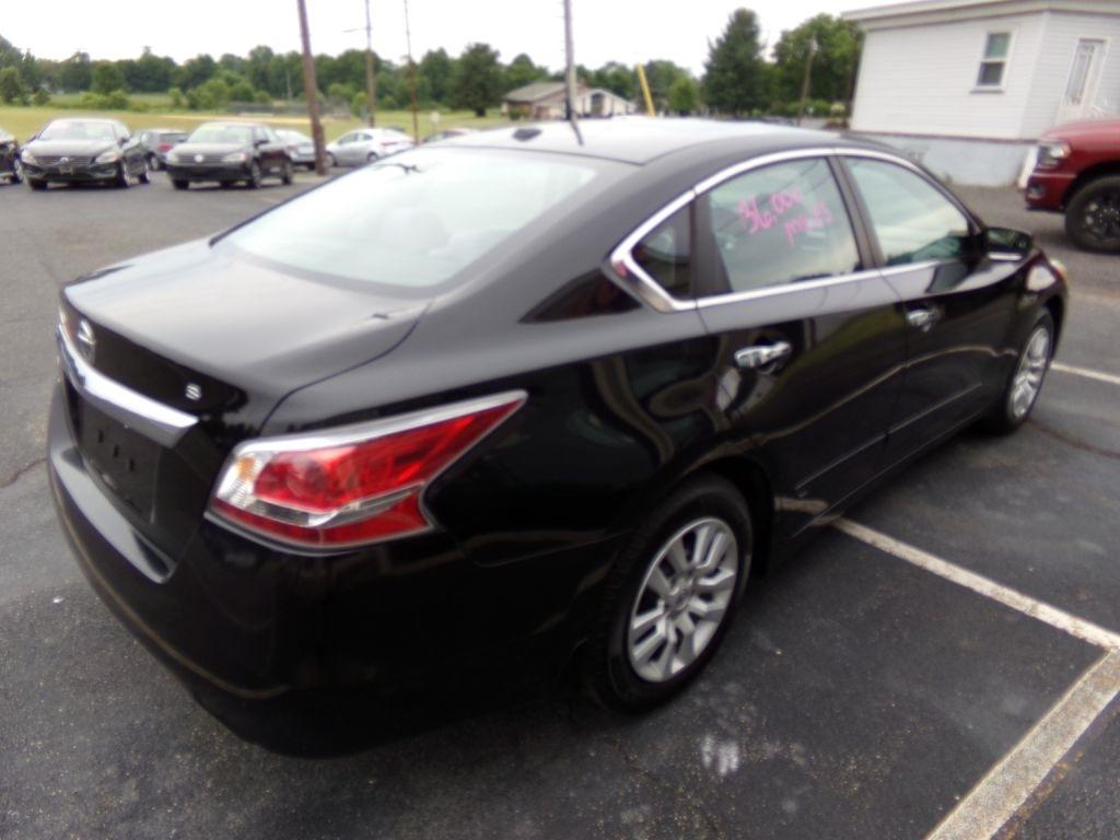 Nissan Altima  2015