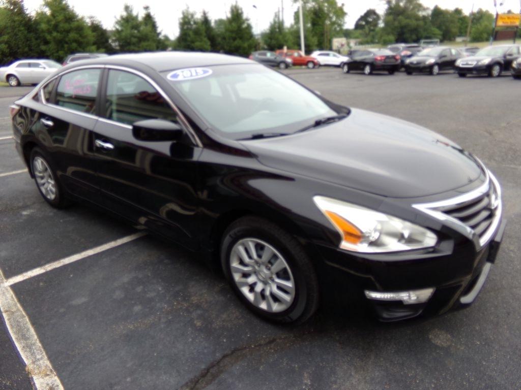 Nissan Altima  2015