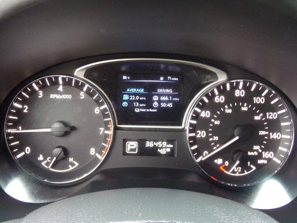 Nissan Altima  2015