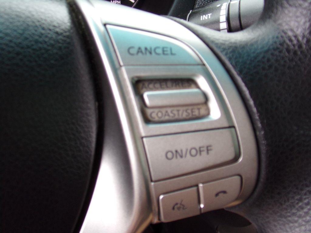 Nissan Altima  2015