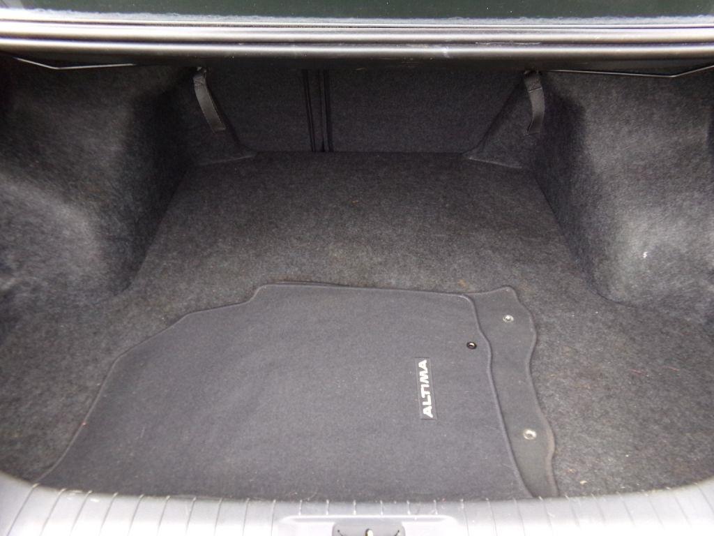 Nissan Altima  2015