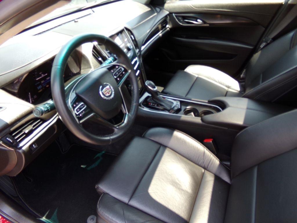 Cadillac ATS  2013