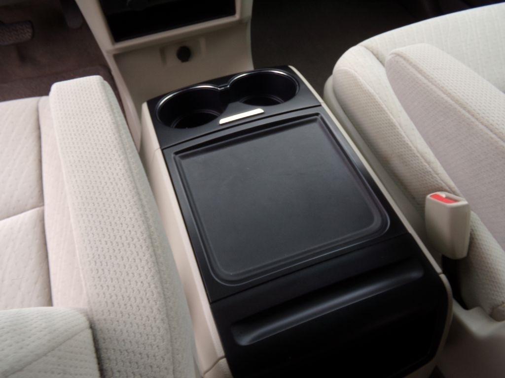 Toyota Sienna  2016