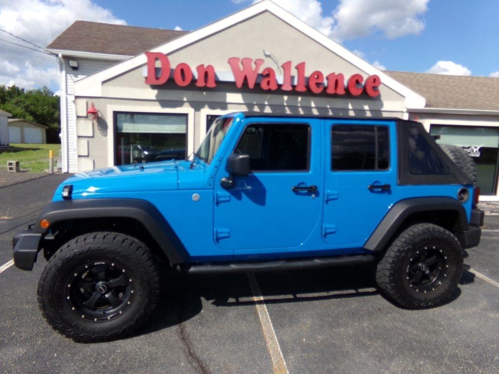 Jeep Wrangler  2011