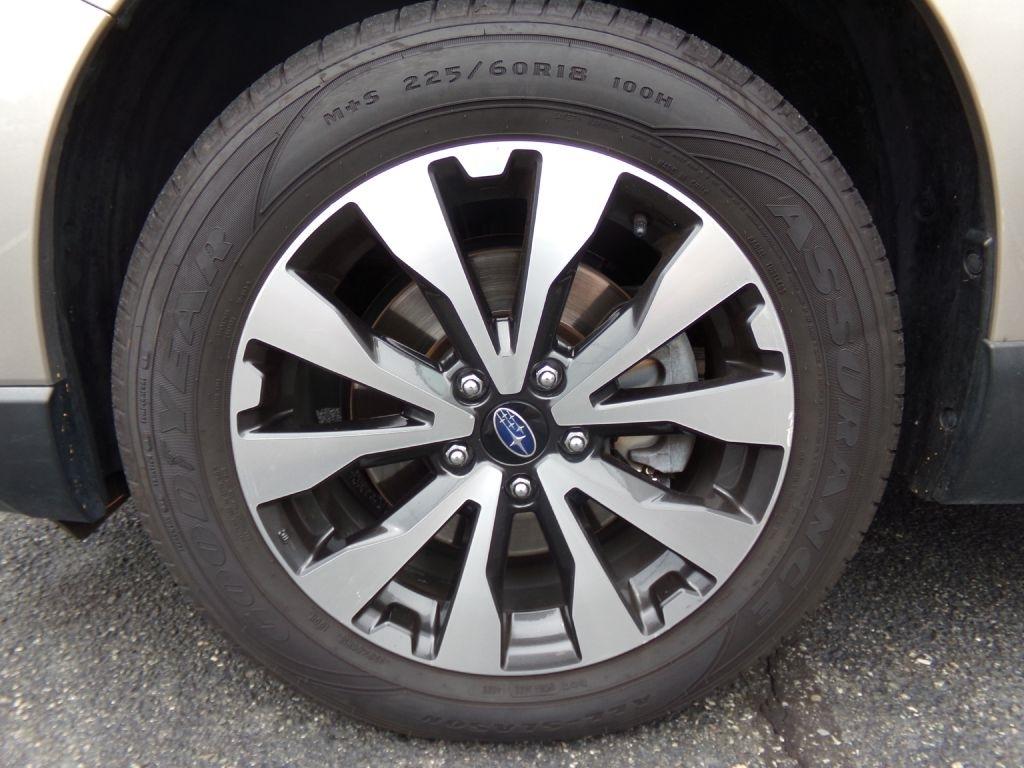 Subaru Outback  2015