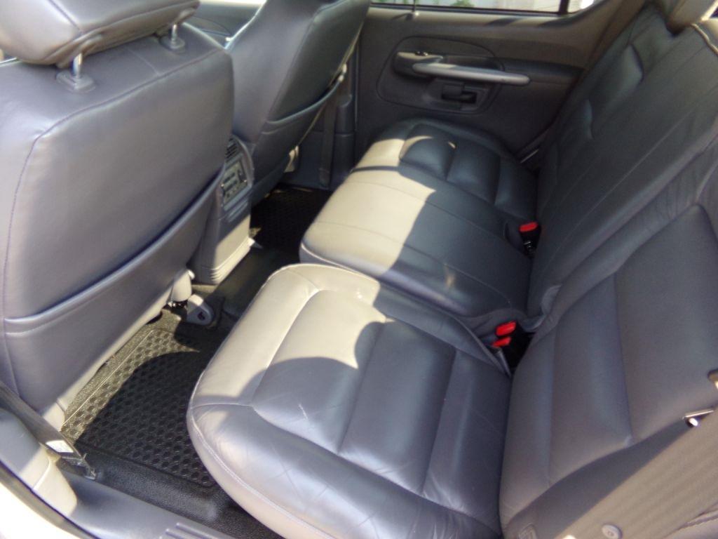 Ford Explorer Sport Trac  2001