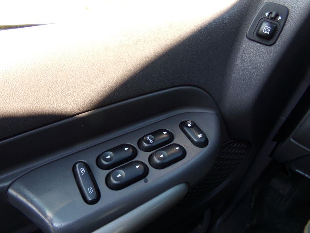 Ford Explorer Sport Trac  2001