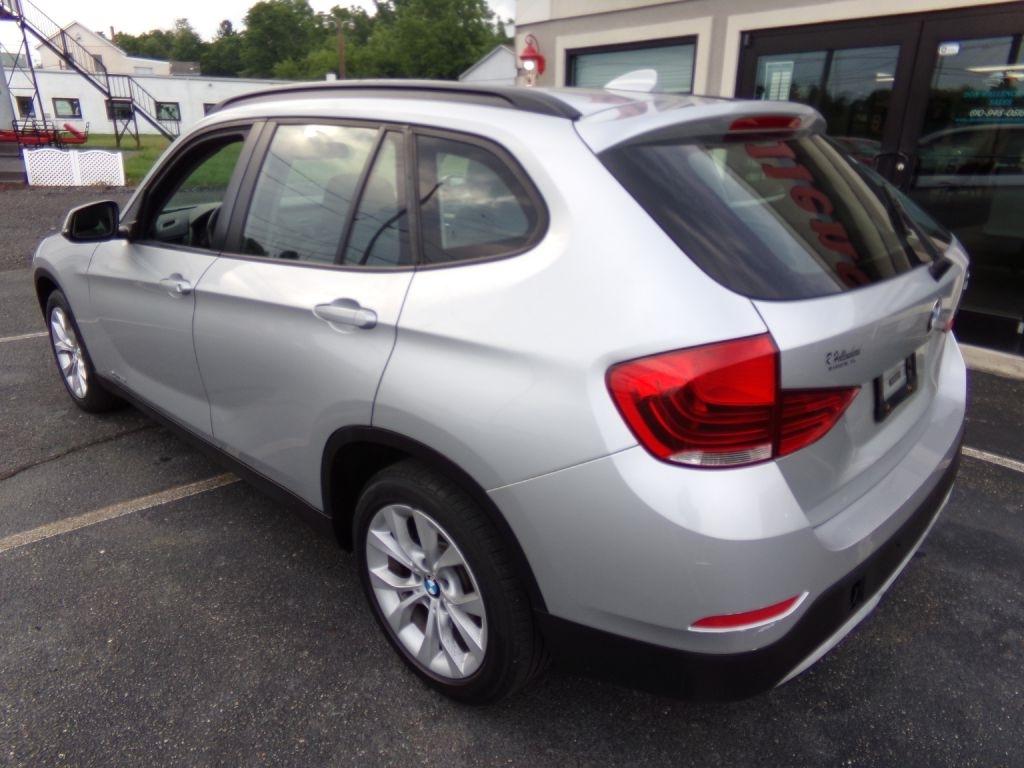 BMW X1  2013
