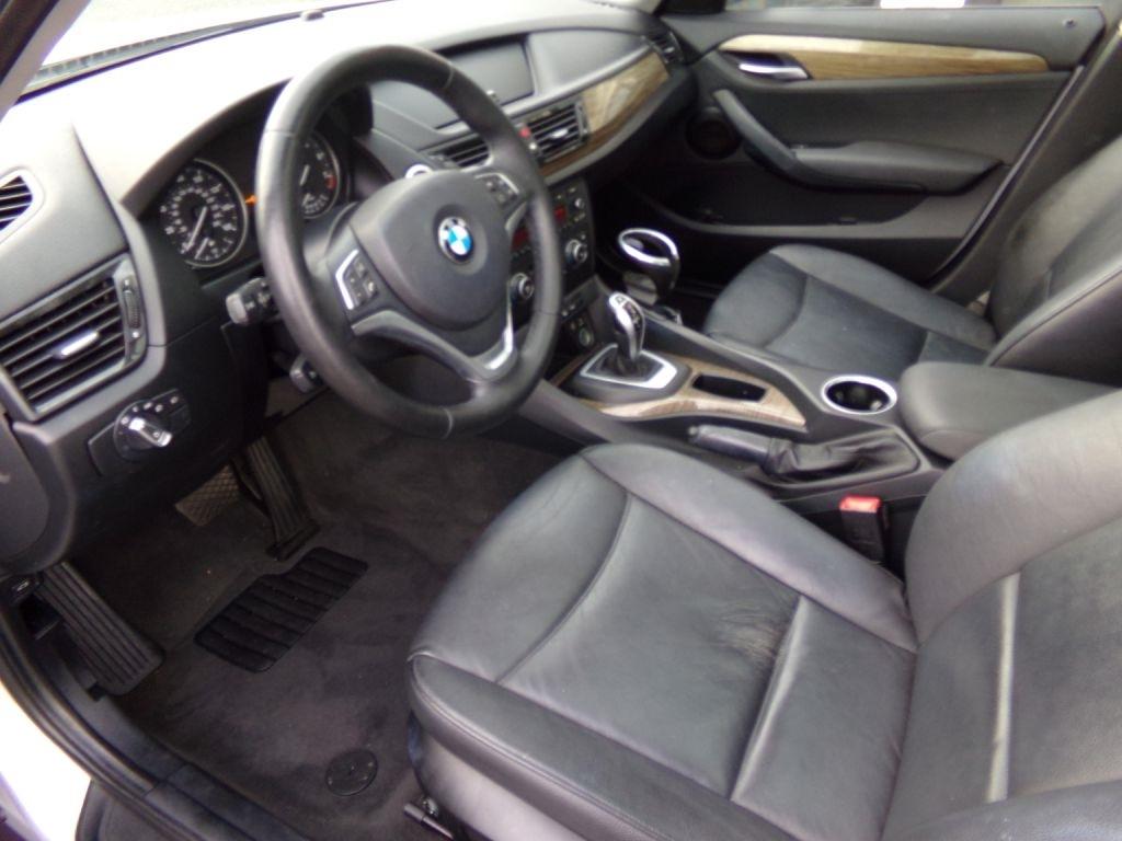 BMW X1  2013